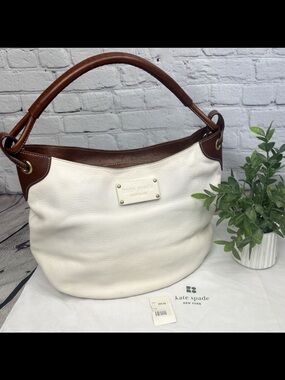 Vintage Kate Spade Pebbled Leather Ivory Handbag + Dust Bag